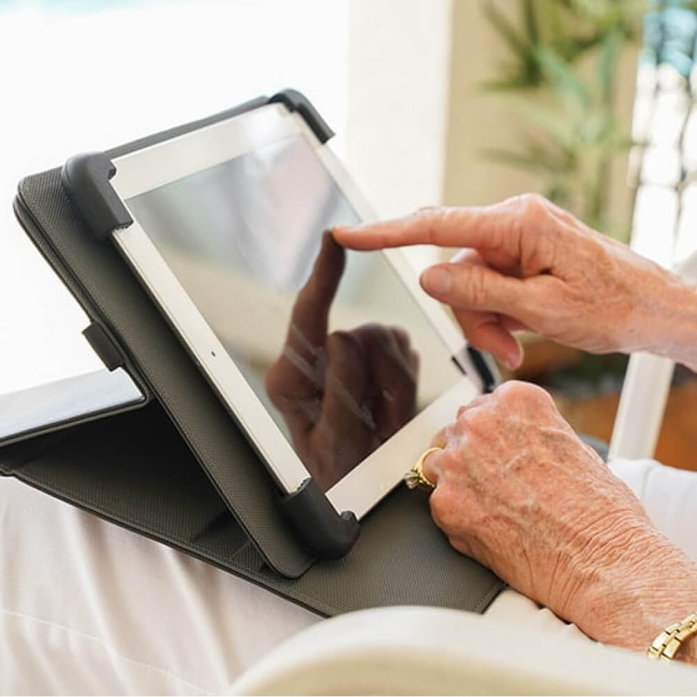 Protective case for tablet/iPad against EMF radiation